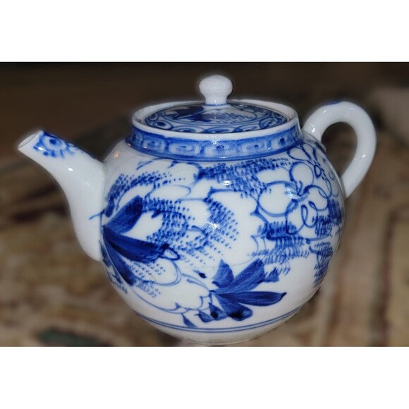 Japanese Meiji Teapot VTG Hand Painted, Sometsuke Blue & White, w Strainer - Picture 5 of 15